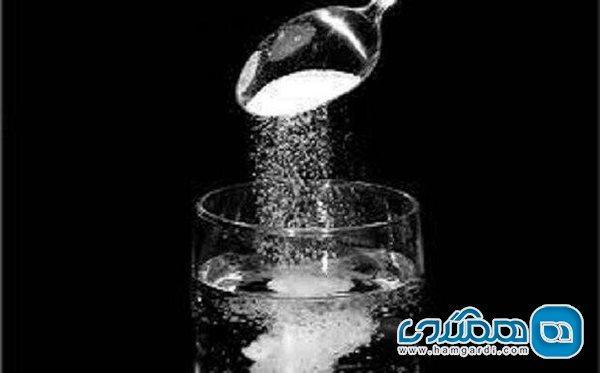 آب نمک فرایند توسعه کرونا را در ریه ها کند می نماید