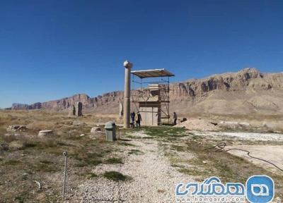 کشف کتیبه دوره ساسانی در حوالی شهر استخر