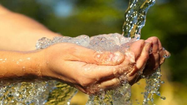 نیمی از مشترکان آب و فاضلاب سمنان کمتر از الگو آب مصرف می نمایند