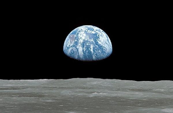فیلم ، طلوع خیره کننده زمین از پشت ماه؛ هنرنمایی فضاپیمای اوریون