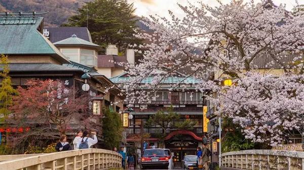جاذبه های گردشگری شهر هاکونه ژاپن